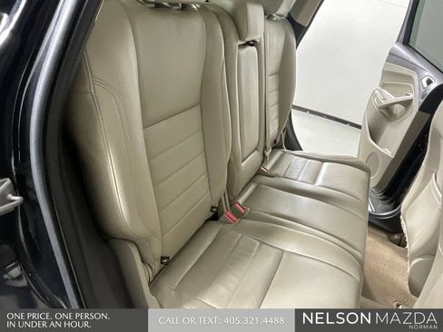Used 2015 Ford Escape SE w/ Equipment Group 201A AWD/4WD image 29