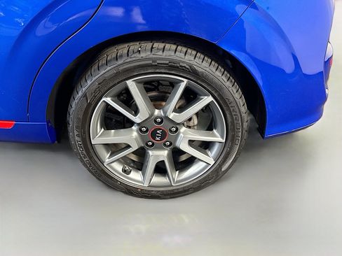 Used 2020 Kia Soul GT-Line w/ GT 2.0L Power Sunroof Package FWD image 37