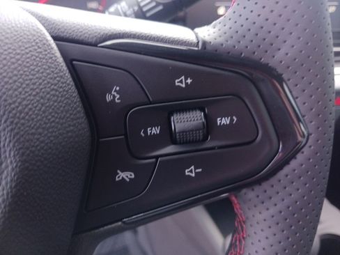 New 2026 Chevrolet Trax RS image 32