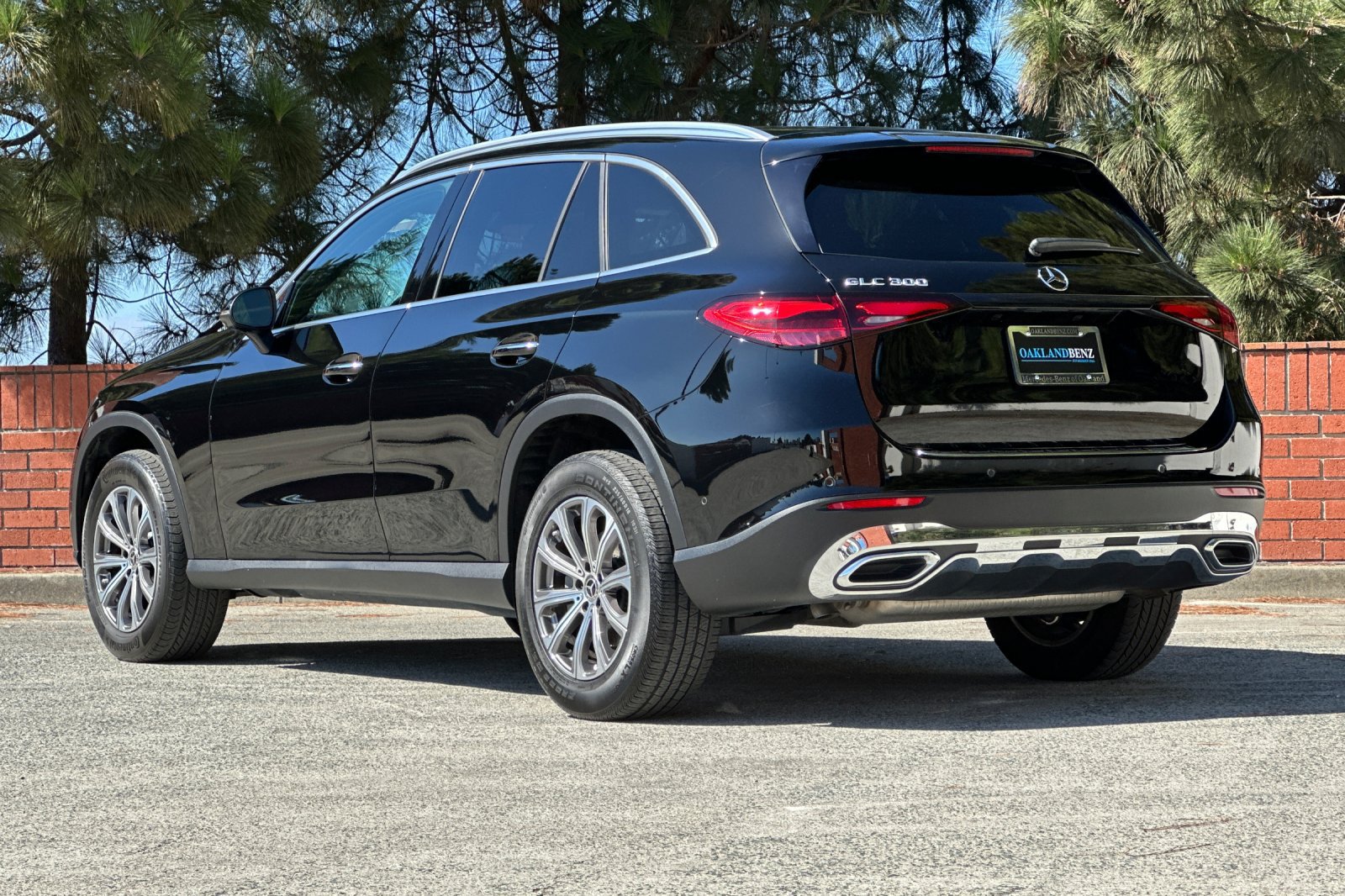 Used 2023 Mercedes-Benz GLC 300 image 6