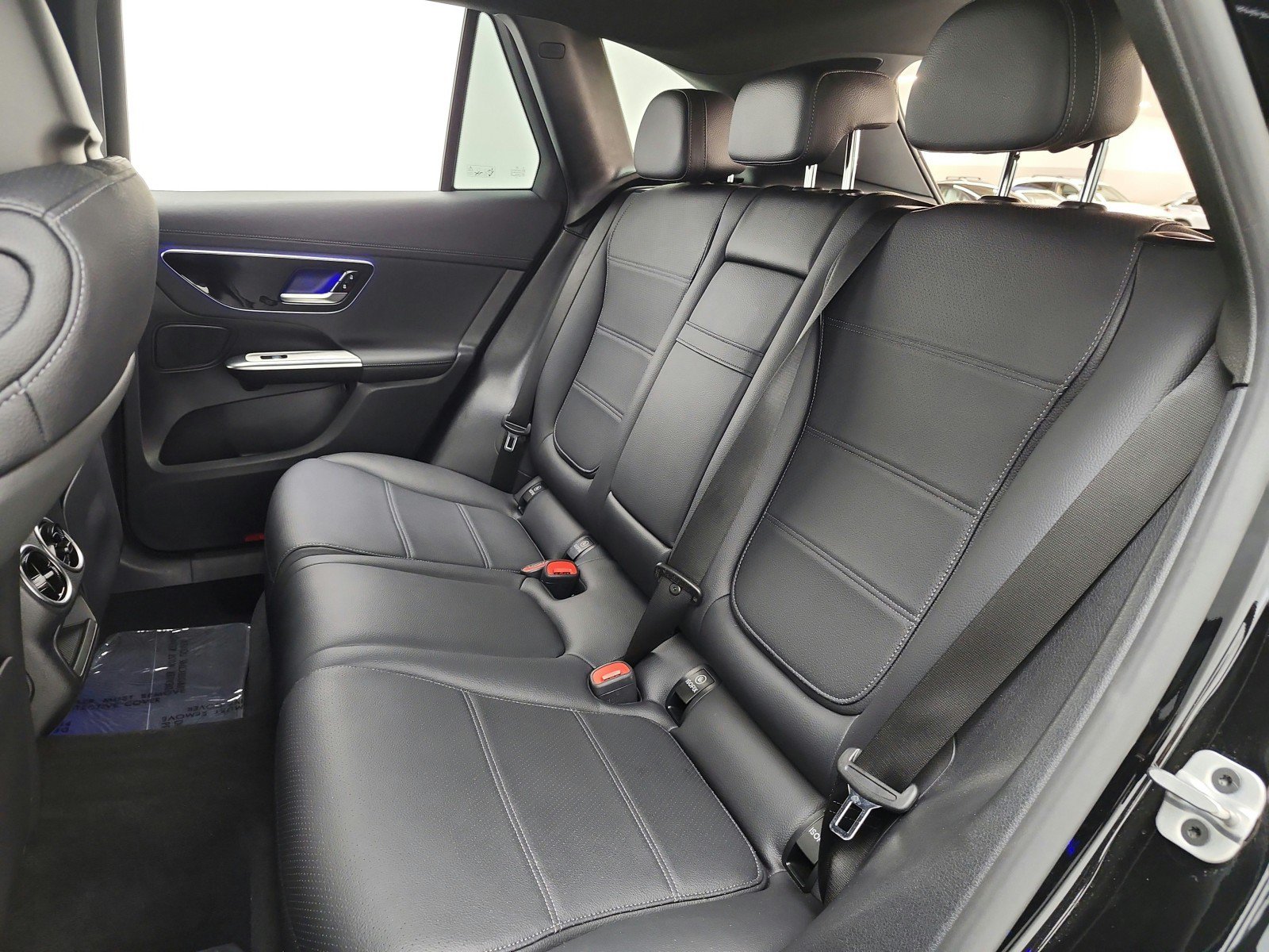 Used 2024 Mercedes-Benz GLC 300 4MATIC image 15