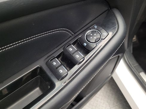 Used 2017 Ford Edge Titanium w/ Technology Package FWD image 27