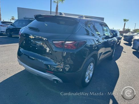 Used 2021 Chevrolet Blazer LT FWD image 4