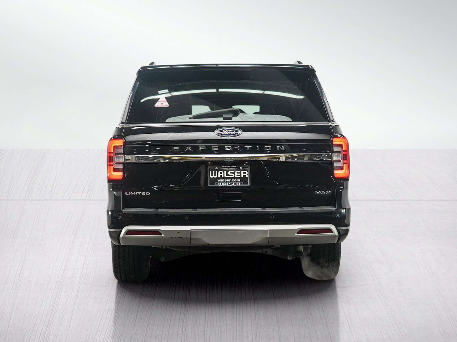 Used 2023 Ford Expedition Max Limited AWD/4WD image 4