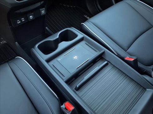 New 2026 Honda Odyssey Touring image 18