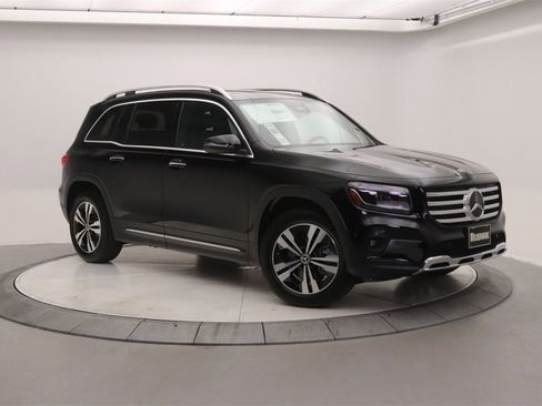 New 2026 Mercedes-Benz GLB 250 GLB 250 image 16