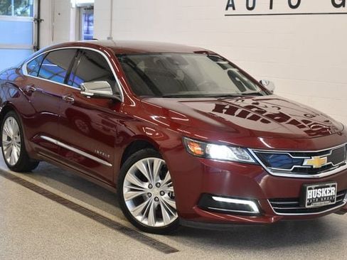 Used 2017 Chevrolet Impala Premier w/ Enhanced Convenience Package FWD image 1