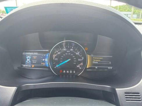 Used 2018 Ford Explorer XLT w/ Equipment Group 201A AWD/4WD image 22