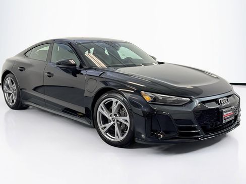 Used 2023 Audi e-tron GT Premium Plus image 3
