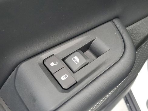 New 2025 Jeep Grand Cherokee L Altitude image 19