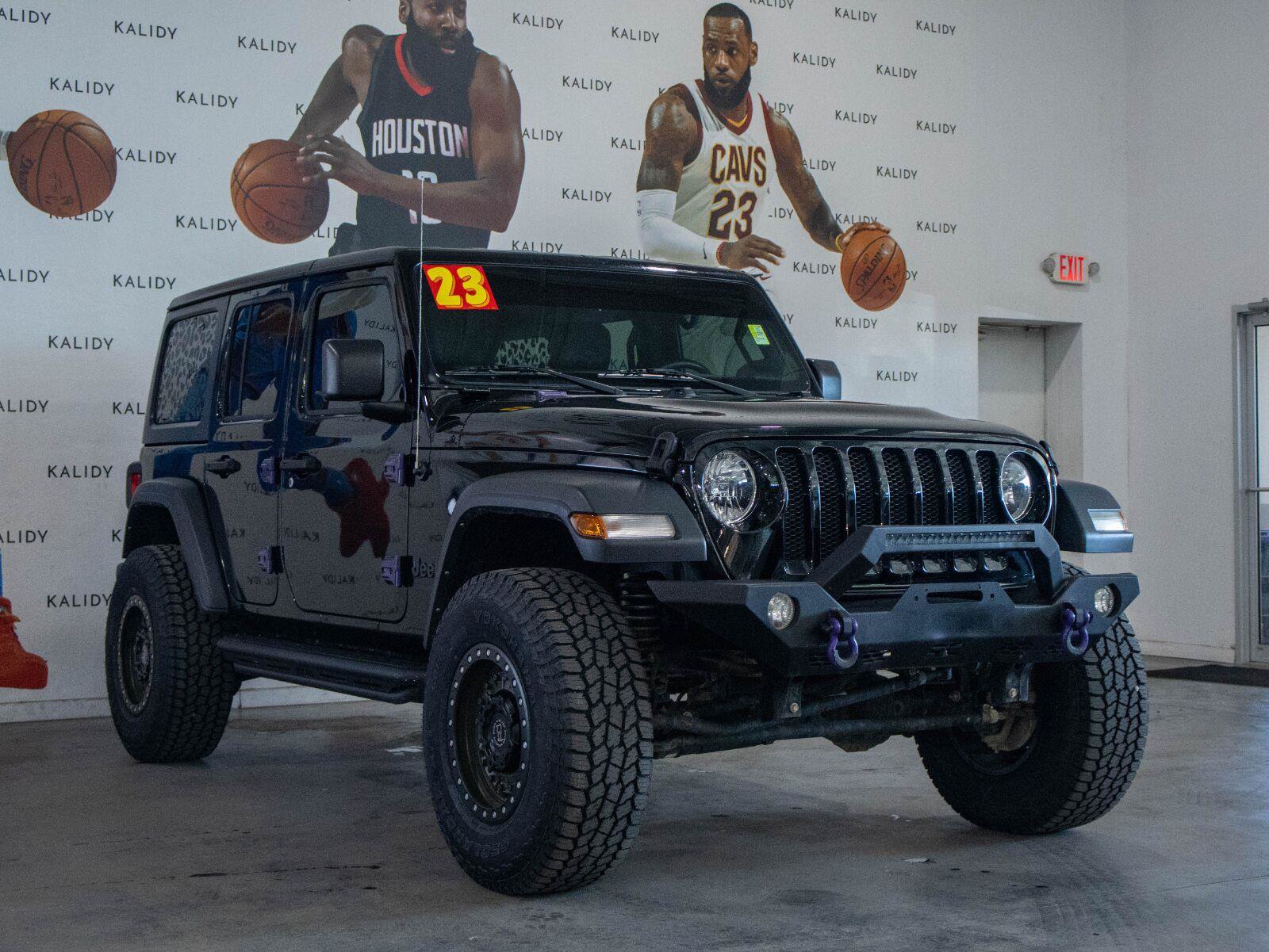 Used 2023 Jeep Wrangler Unlimited Sport AWD/4WD image 18