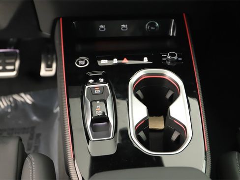 New 2026 Audi A6 Prestige image 21