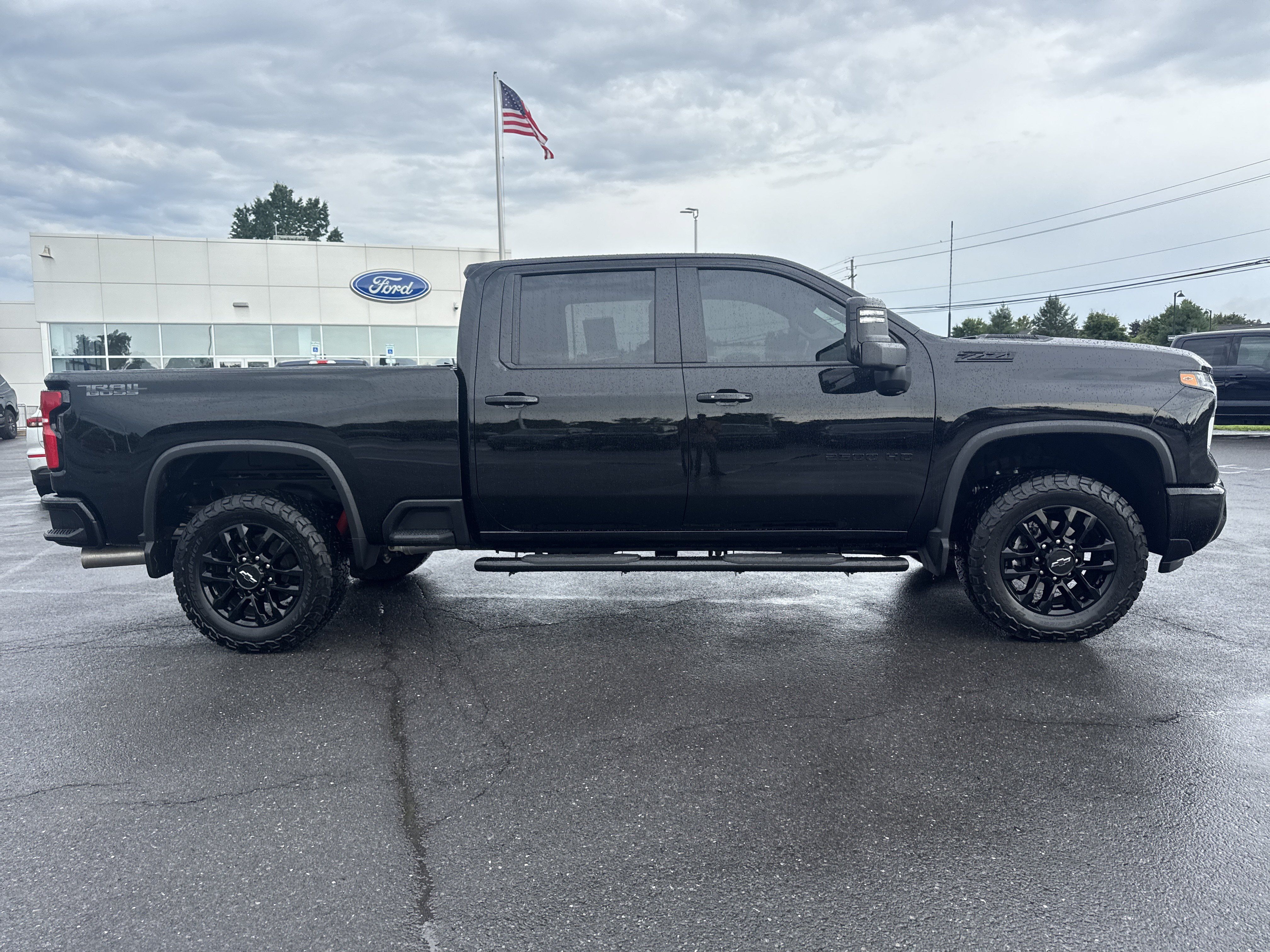 Used 2026 Chevrolet Silverado 2500 LT w/ Trail Boss Package AWD/4WD image 2