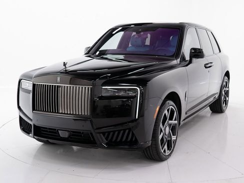 New 2026 Rolls-Royce Cullinan Black Badge image 1
