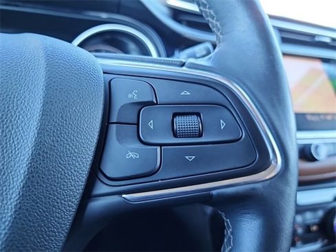 Used 2021 Buick Encore GX Essence w/ Advanced Technology Package image 27