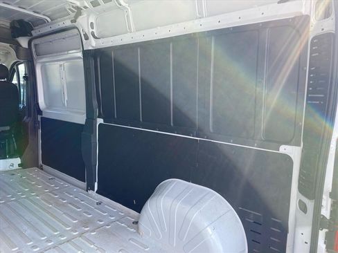 Used 2026 RAM ProMaster 2500 w/ Convenience Group FWD image 21
