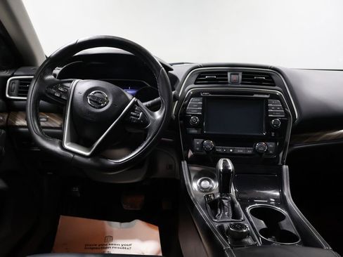 Used 2016 Nissan Maxima Platinum image 18