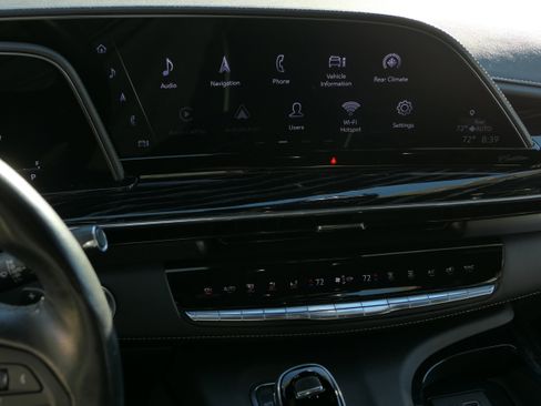 Certified 2021 Cadillac Escalade ESV Sport w/ Driver Assist Tech Package image 20