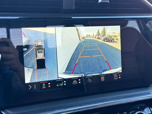 Used 2024 GMC Sierra 1500 Denali Ultimate image 22