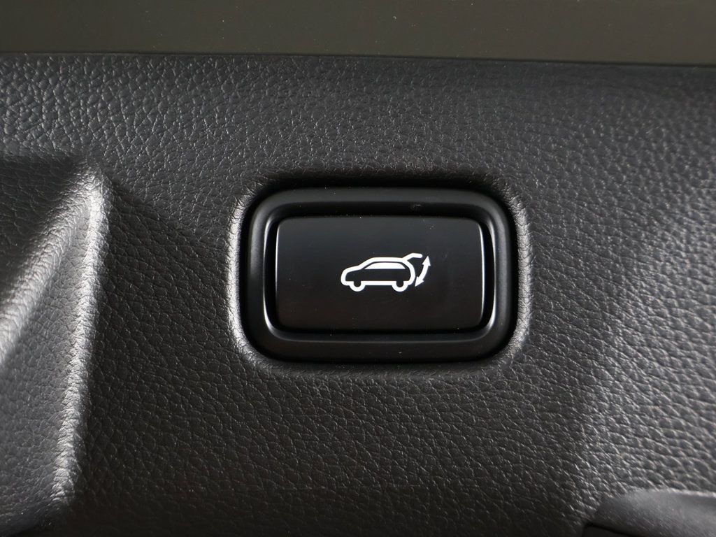 Used 2024 Kia Seltos SX w/ SX Sunroof Package AWD/4WD image 22