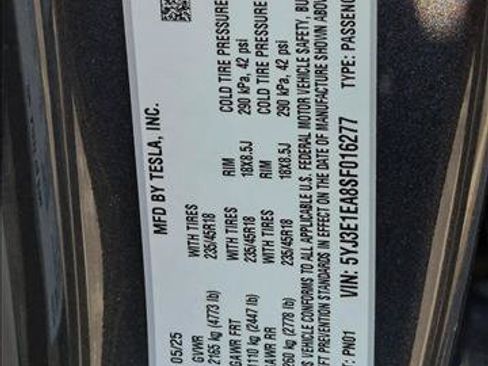 Used 2025 Tesla Model 3 Long Range RWD image 19