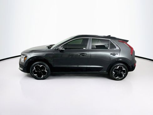 Used 2024 Kia Niro Wind FWD image 4