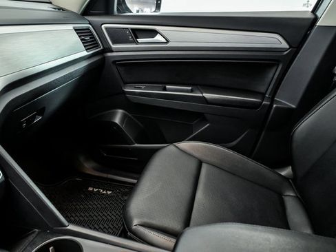 Used 2018 Volkswagen Atlas SE image 22
