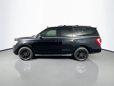 Used 2021 Ford Expedition XLT image 4