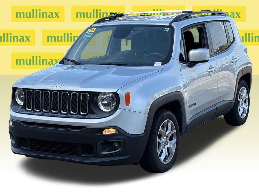 Used 2018 Jeep Renegade Latitude FWD image 37