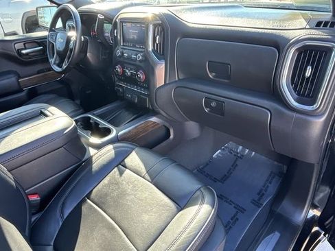 Used 2022 Chevrolet Silverado 1500 High Country w/ Technology Package image 29