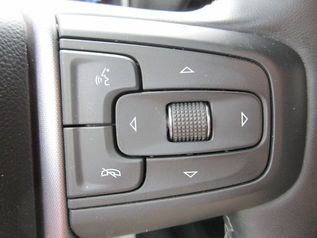 Used 2025 GMC Sierra 3500 SLE w/ SLE Convenience Package AWD/4WD image 17