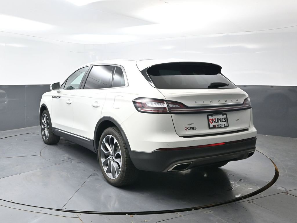 Used 2021 Lincoln Nautilus Reserve AWD/4WD image 12