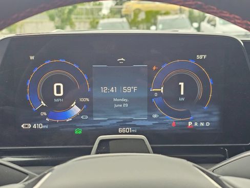 Used 2025 Chevrolet Silverado EV RST AWD/4WD image 29