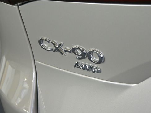 New 2025 MAZDA CX-90 Plug-In Hybrid w/ Premium Plus image 5