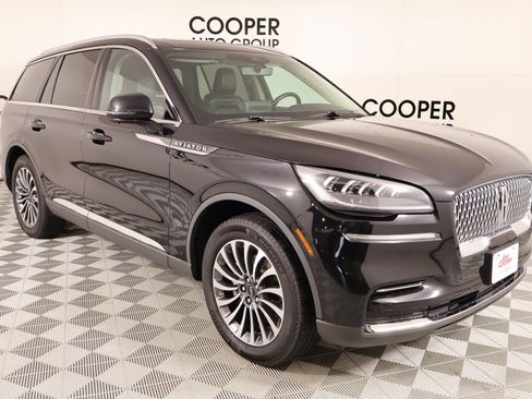 Used 2024 Lincoln Aviator Reserve image 1