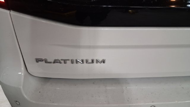 Used 2025 Ford Expedition Platinum w/ Driver's Package AWD/4WD image 29