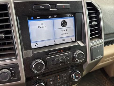 Used 2017 Ford F150 Lariat image 4