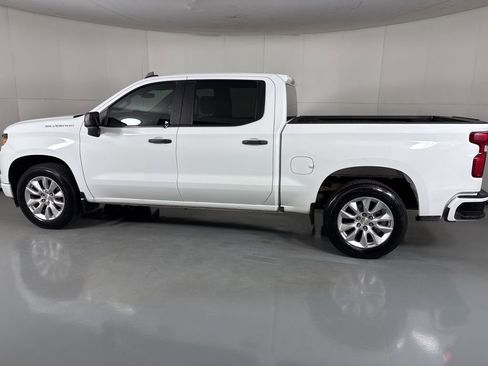 Used 2023 Chevrolet Silverado 1500 Custom RWD image 5