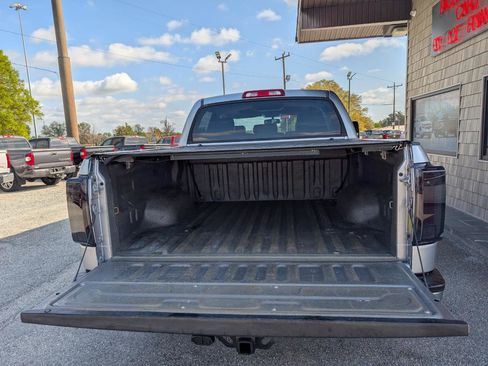 Used 2010 Toyota Tundra Limited image 23