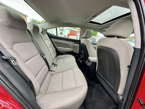 Used 2019 Hyundai Elantra Value Edition FWD image 14