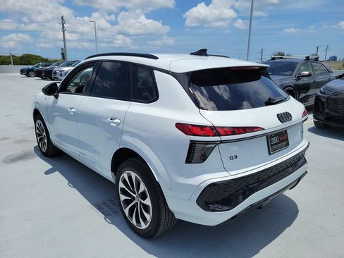 New 2026 Audi Q3 quattro 2.0T AWD/4WD image 3