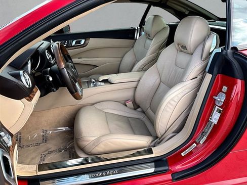 Used 2016 Mercedes-Benz SL 400 image 26