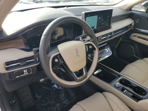 New 2026 Lincoln Corsair Grand Touring image 13