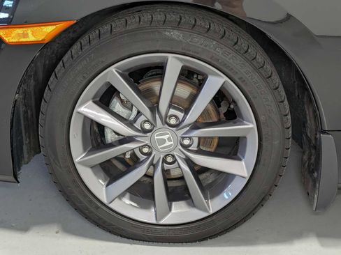 Used 2020 Honda Civic EX image 3