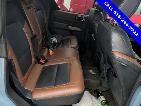 Used 2022 Ford Bronco Outer Banks image 6