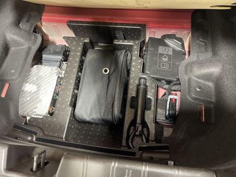 Used 2019 Chevrolet Camaro ZL1 image 26