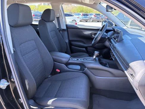 Used 2023 Honda HR-V LX image 22