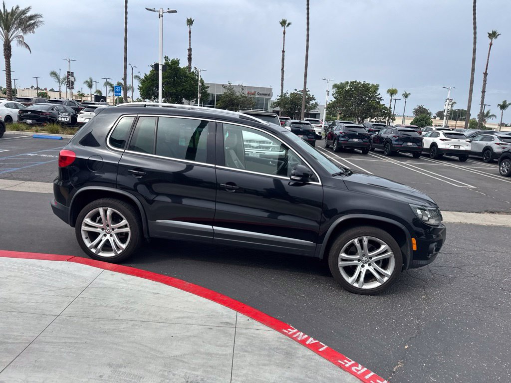 Used 2016 Volkswagen Tiguan SE FWD image 34