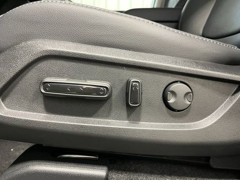 New 2026 Honda Pilot Touring image 15