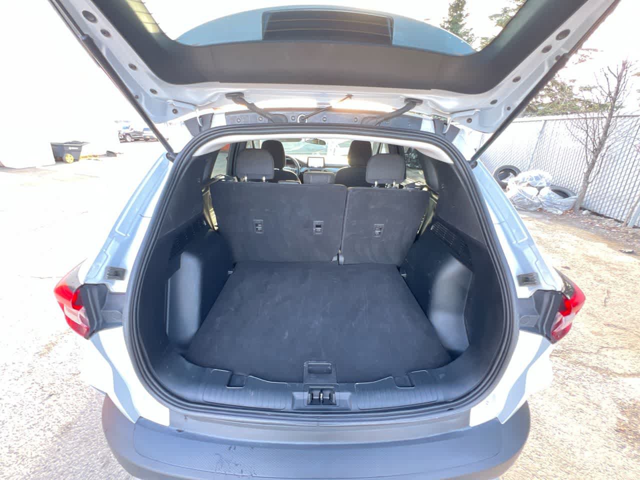 Used 2025 Ford Escape Active AWD/4WD image 26
